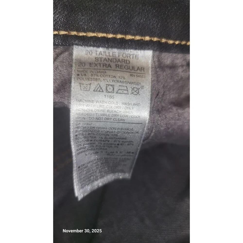 Old Navy Womens Denim Jean Cut Offs Stretchy Med Wash sz 20 - Picture 7 of 7